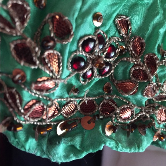 Skirt - Picture 2 of 2